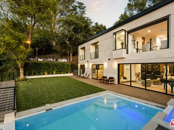 3208 Oakley Dr, Los Angeles, CA 90068