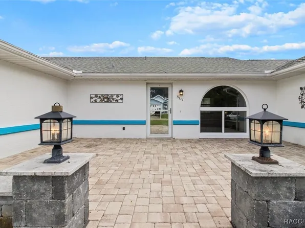 3111 S Blackmountain Dr, Inverness, FL 34450