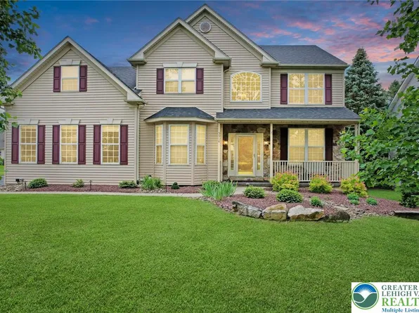 3906 Evergreen Dr, Bethlehem, PA 18020