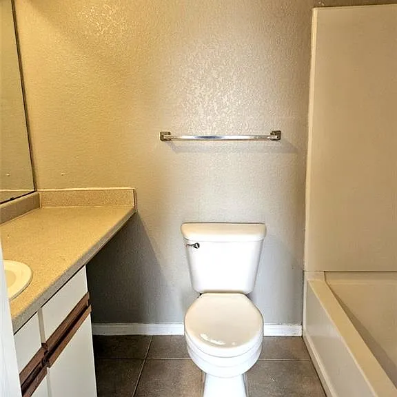 519 Parkway #201 — Photo 14