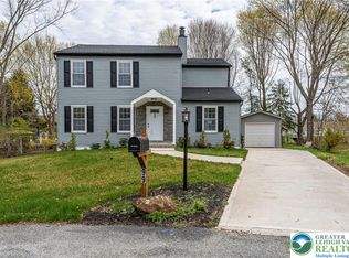 99 Gloucester Ct, Downingtown, PA 19335