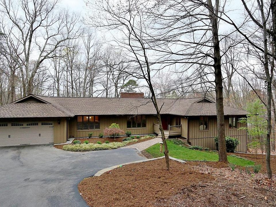 1st image of 3835 Bosworth Dr SW