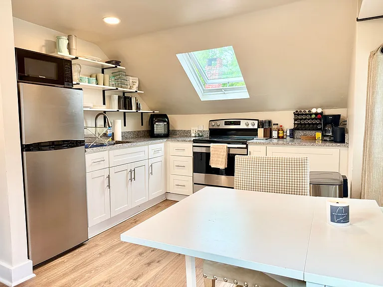 105 Brackett St #3 — Photo 5