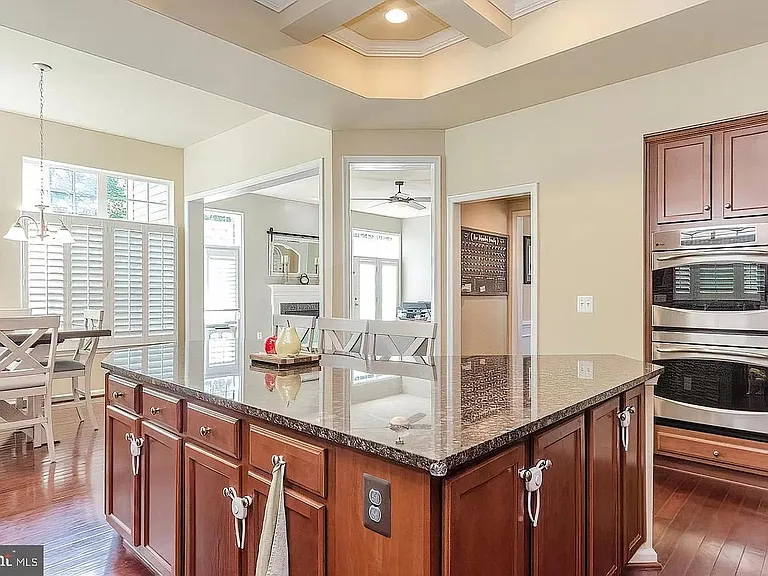 113 Setting Sun Ct — Photo 19