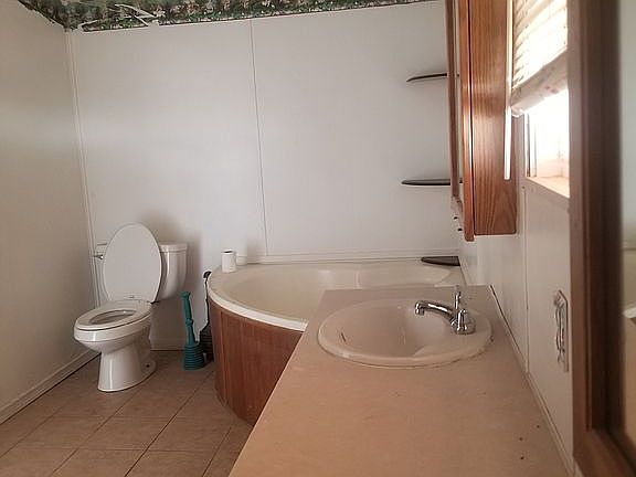 3rd image of 2428 Del Norte Dr SW