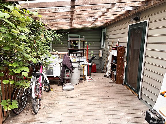 5th image of 7816 3rd St