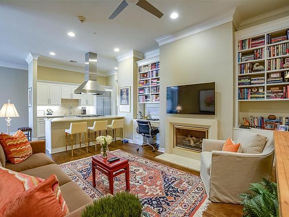 2nd image of 2828 Hood St APT 1408
