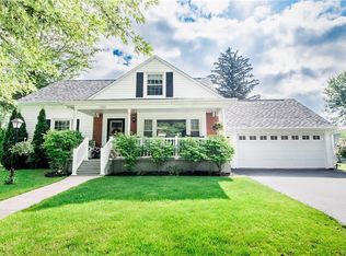 1343 Brookfield Dr, North Tonawanda, NY 14120