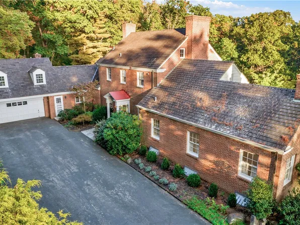 234 Baywood Ln, Laughlintown, PA 15655