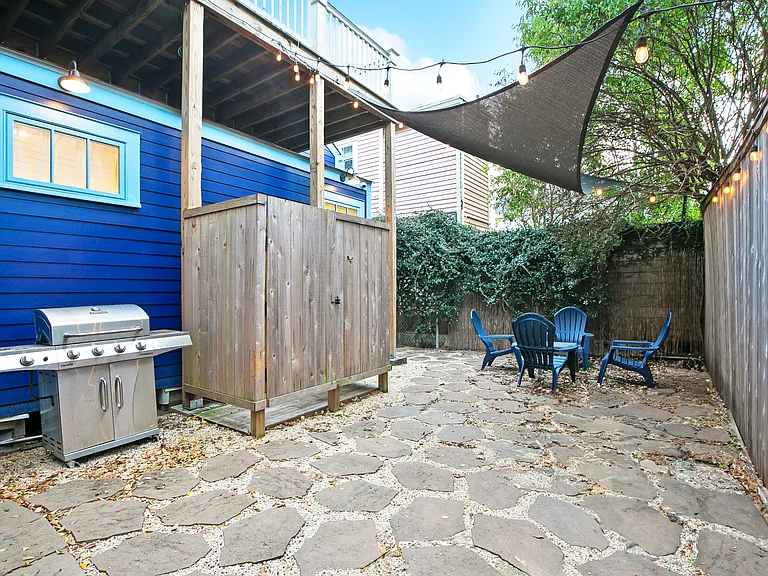 2235 N Rampart St — Photo 44