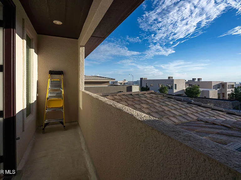 1276 Desert Night St — Photo 26