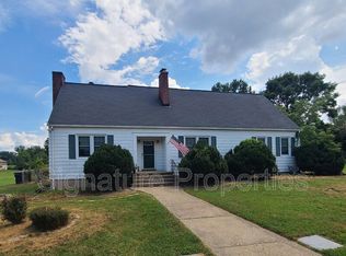 13 Manse Rd, Fredericksburg, VA 22406