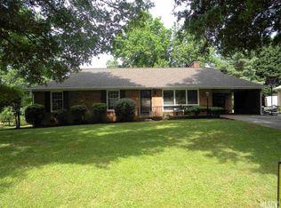 2065 Elizabeth Ave, Hickory, NC 28602