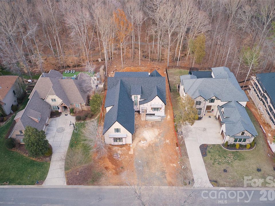 1st image of 1221 Anniston Pl