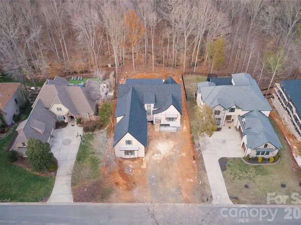 1221 Anniston Pl, Indian Trail, NC 28079