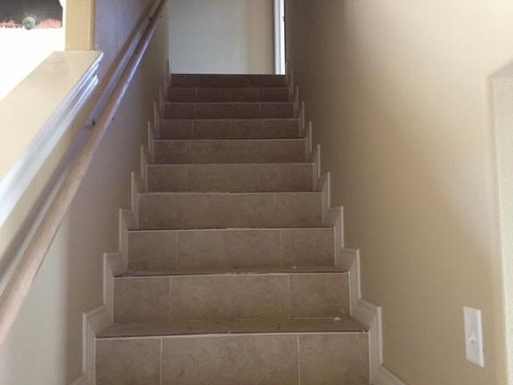 5th image of 9310 Albany Dr Unit 41