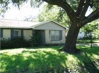 418 E Canino Rd, Houston, TX 77037