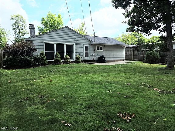 5th image of 6416 Alderwood Rd