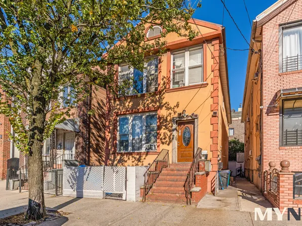 125 Neptune Avenue image 1 of 12