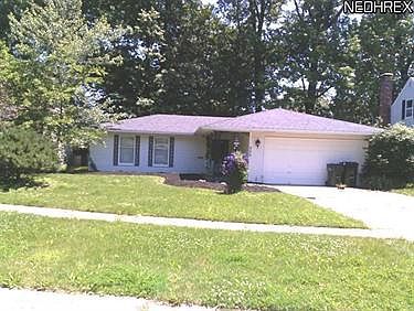1st image of 355 Longford Ave