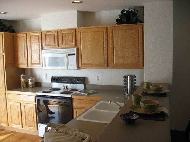 1st image of 8300 Fairmount Dr #103