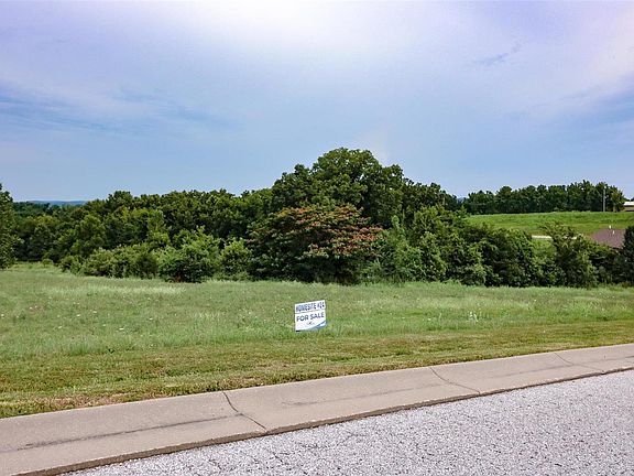 3rd image of 0 Lakeway Dr