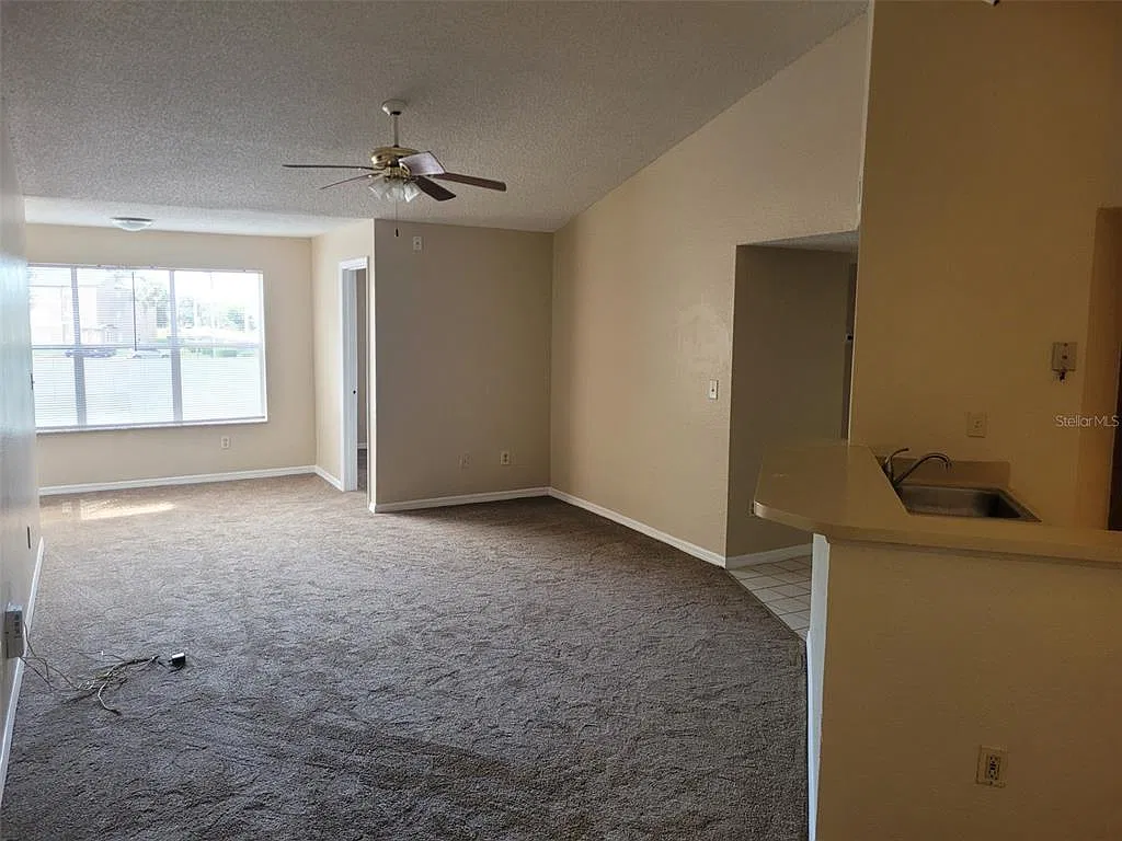 2 bed, 2.0 bath, 1101 sqft, $1,375 — Photo 4