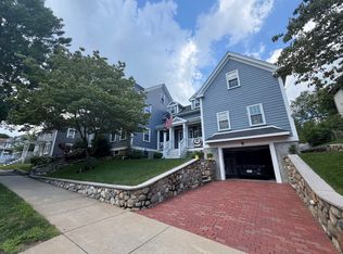 39 Highland Ave #R, Arlington, MA 02476