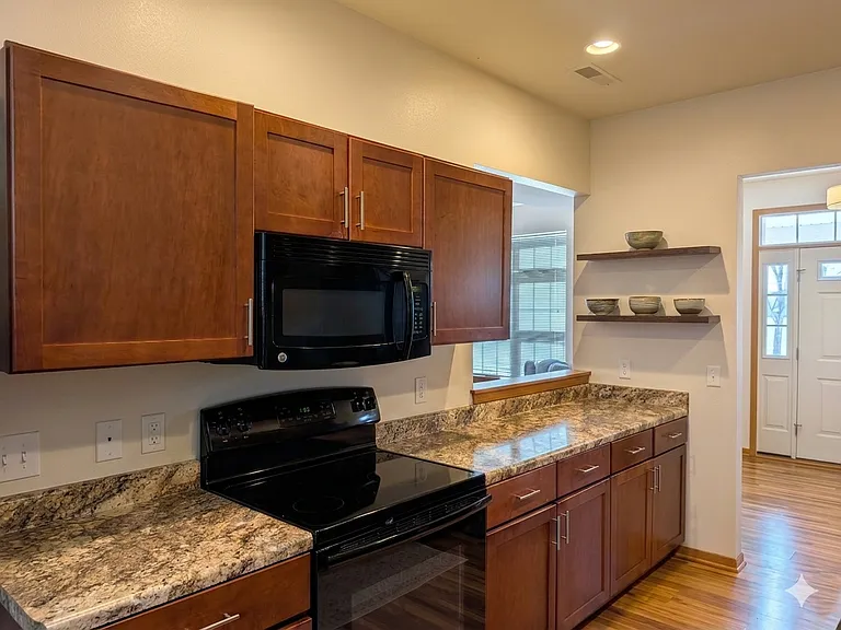 4870 Innovation Dr — Photo 6