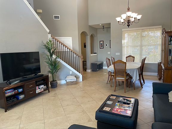 5th image of 3126 Arden Cir