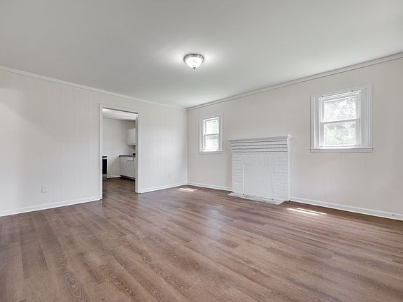 4th image of 914 Kate Ave