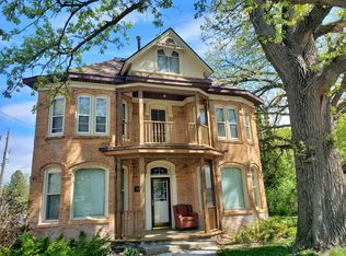 385 5th St SW UNIT B, Cokato, MN 55321