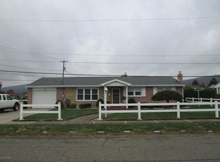 901 E 8th St, Berwick, PA 18603