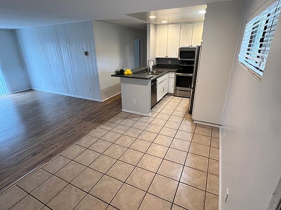 3rd image of 4651 Pico St APT 210
