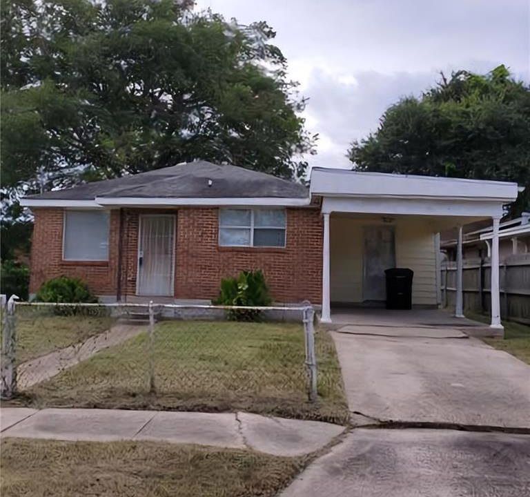1st image of 4958 Pecan St