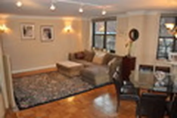 Sold by Bryan L Rozencwaig, LREB | media 21