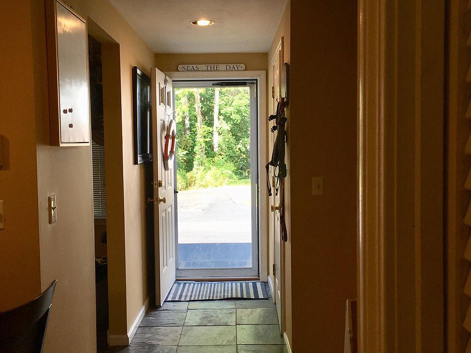 Main entry looking back at the front door.