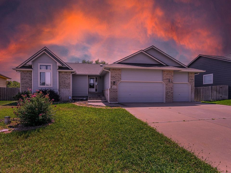 1st image of 8924 Ridgewood