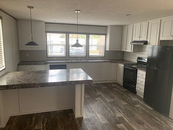5th image of 2600 W Michigan Ave #107C