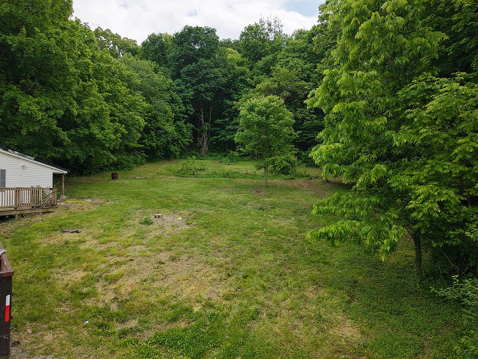 2nd image of 8550 Lebanon Rd