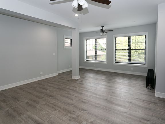 5th image of 1062 W Glenlake Ave #2