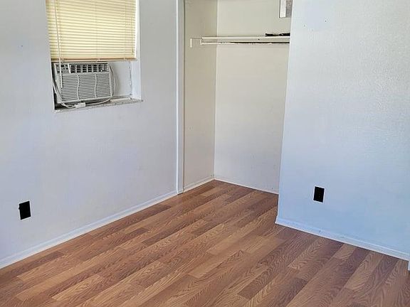 4th image of 3807 Phillips St APT B