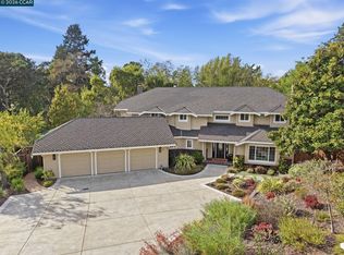 9 Sanders Ranch Rd, Moraga, CA 94556