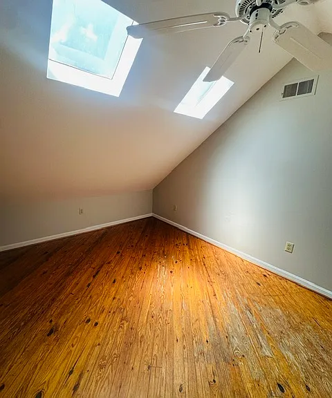 1017 Lampton Aly — Photo 14