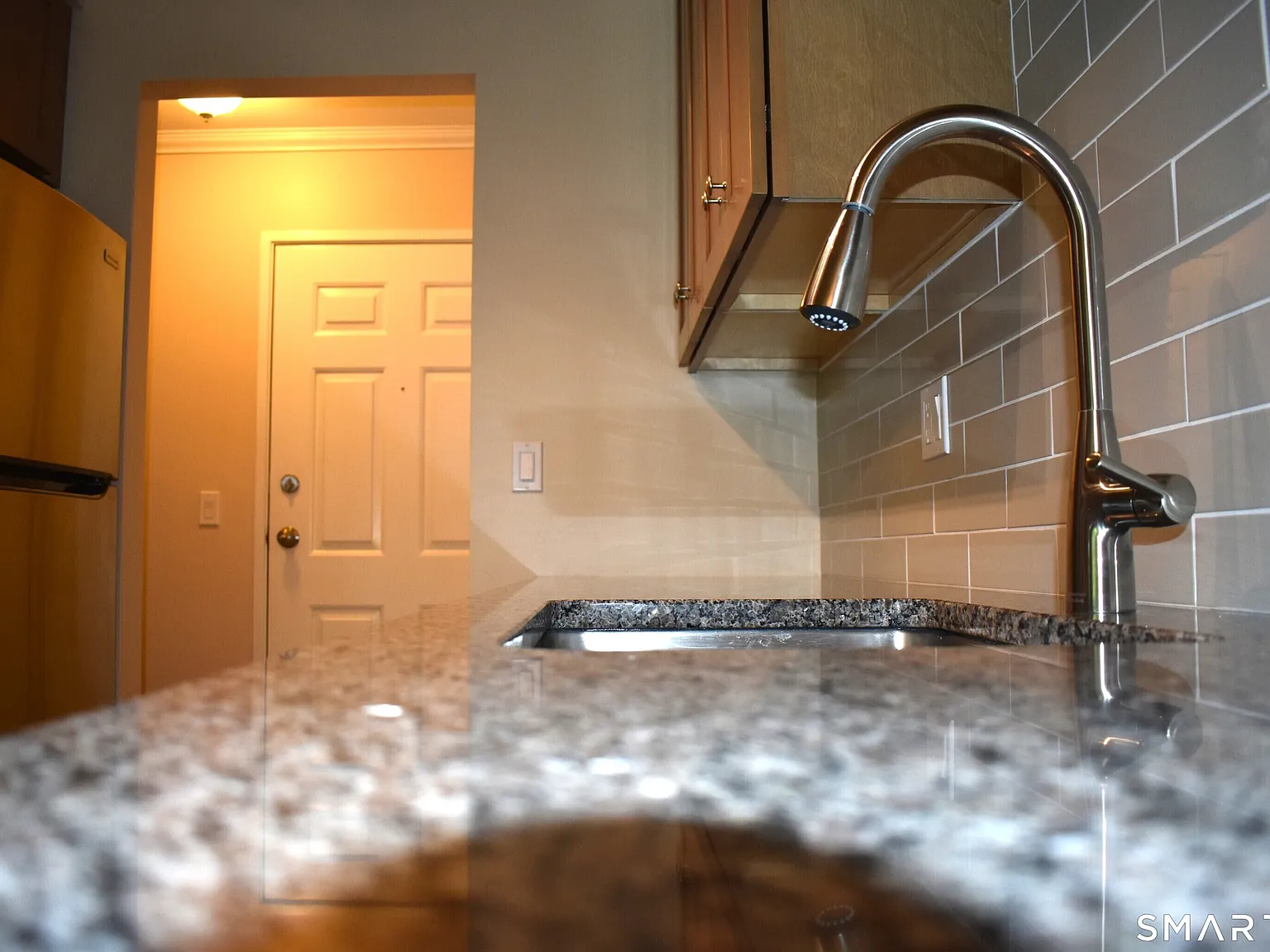 1 bed, 1.0 bath, 1028 sqft, $2,000 — Photo 4