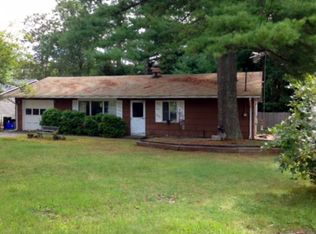 18 Paige Dr, Coventry, RI 02816