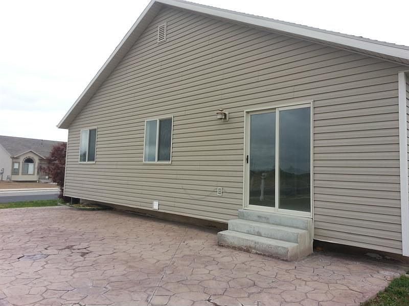 2nd image of 4647 W 5675 S