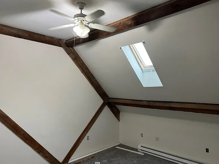 206 Main St #4 — Photo 6