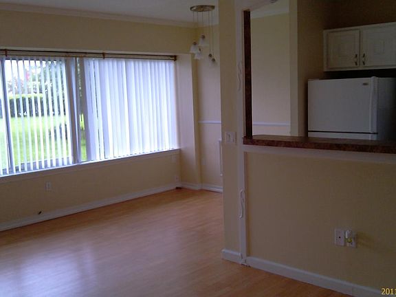 Living room Dinning room