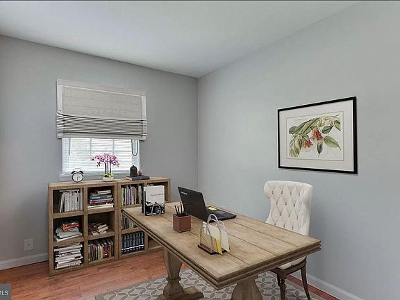 4th image of 14880 Emberdale Dr